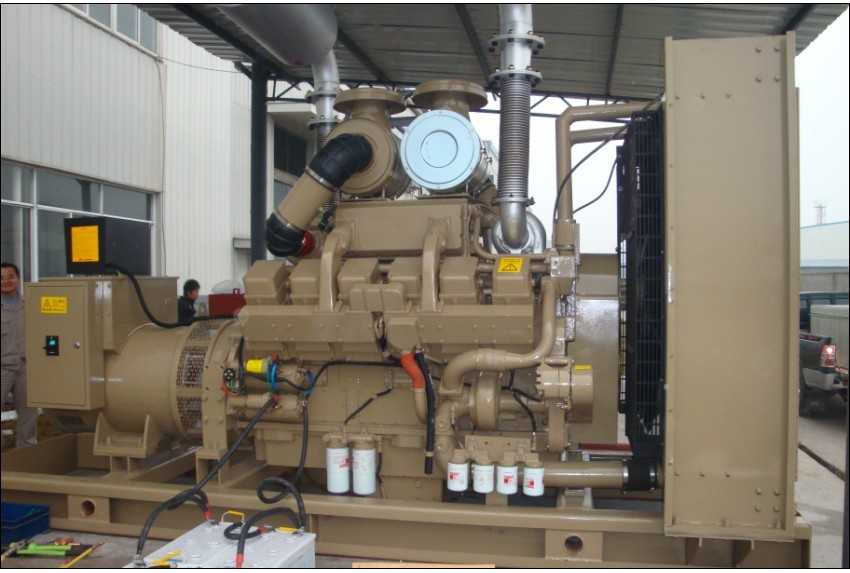 新洲应急800kw康明斯高压系列柴油发电机组